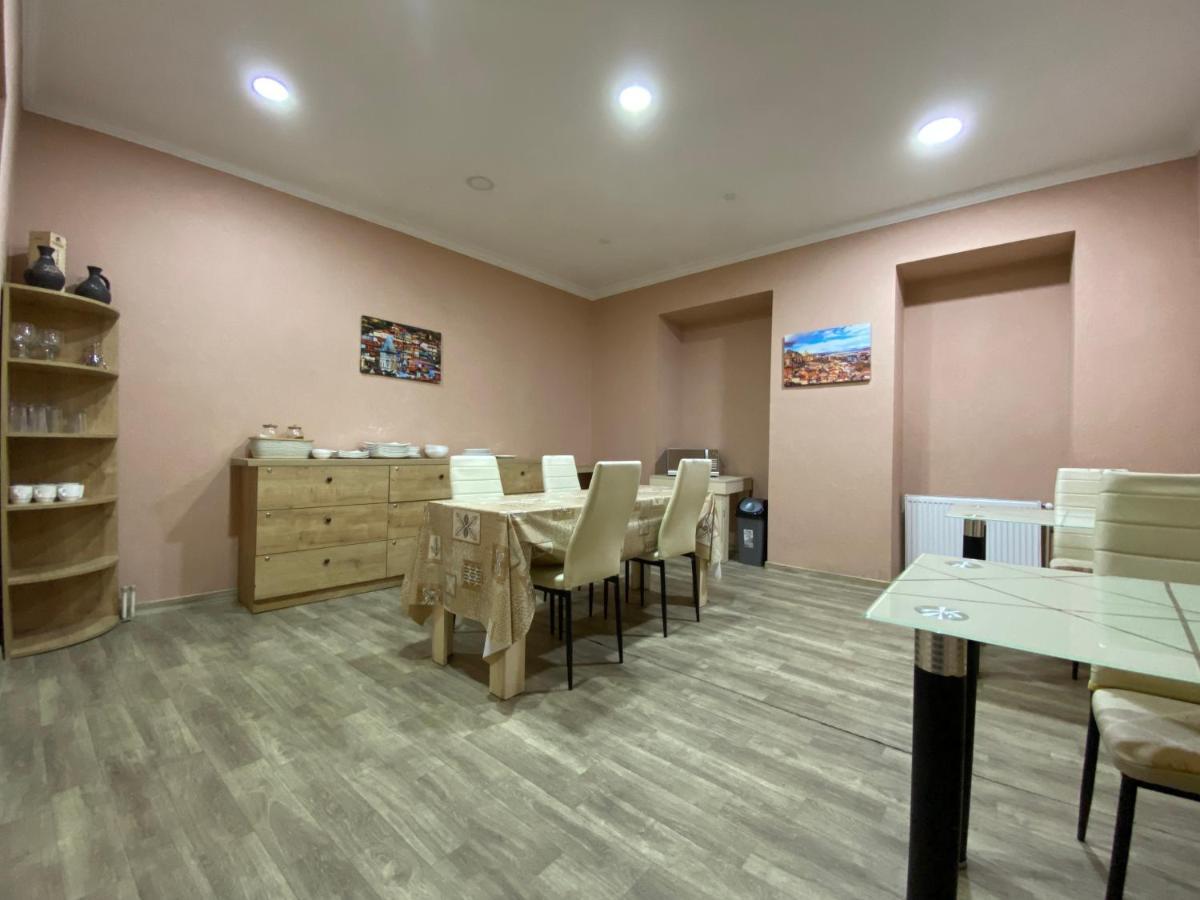 Hotel Shalimar Tbilisi Bagian luar foto